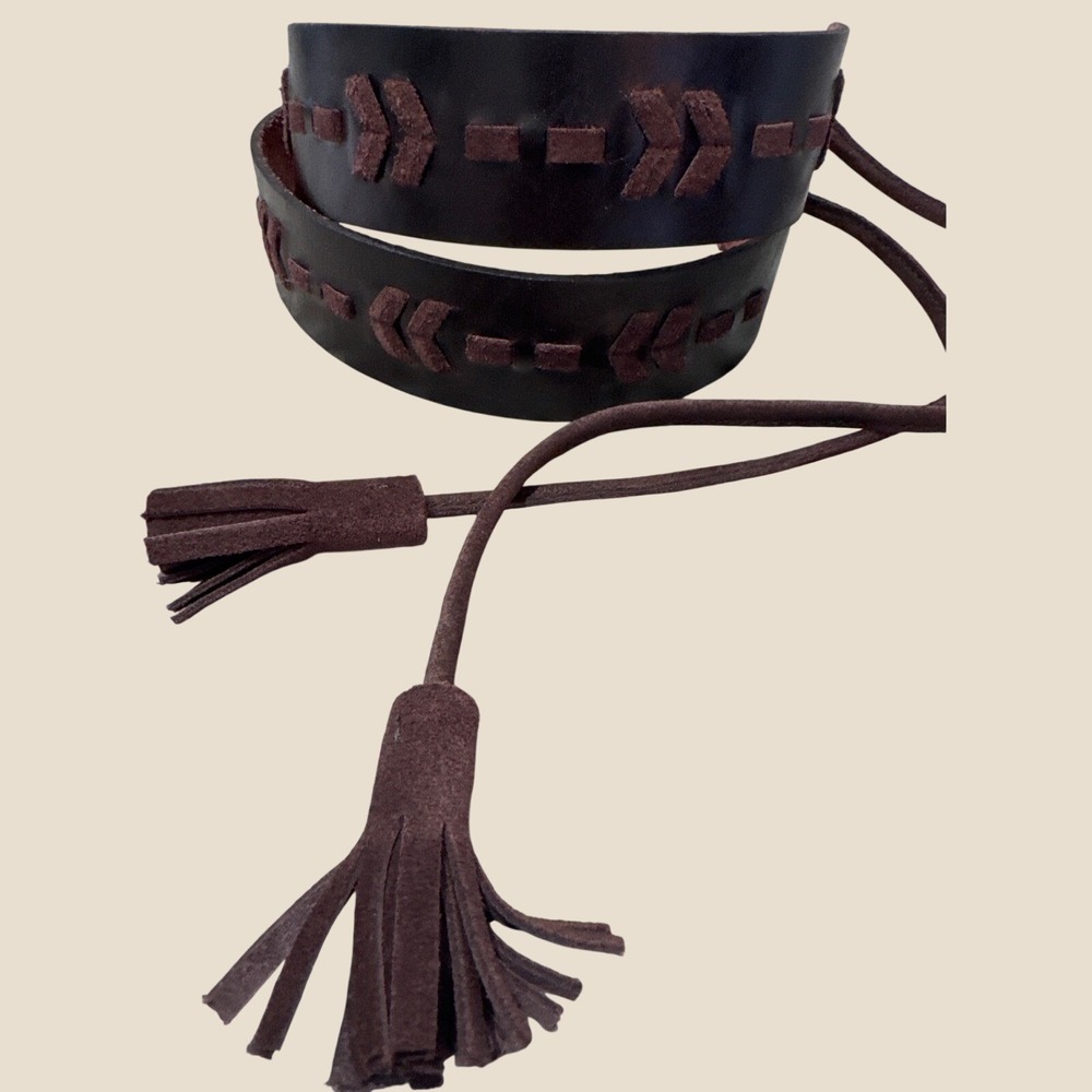 Fossil brown leather wrap belt distinct whipstitch patterns suede tassel tie M/L